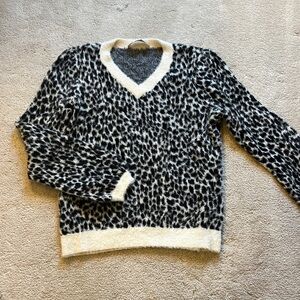 NWOT LOFT Black and White Animal Print V-Neck Sweater